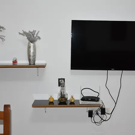 Appartement Leo Përmet